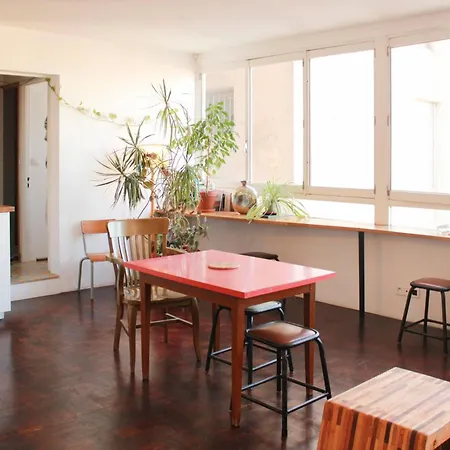 With Stunning Views In Appartamento